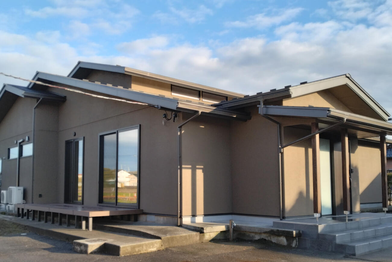 2階建てを平屋に。減築リノベーションで生まれ変わった二世帯住宅